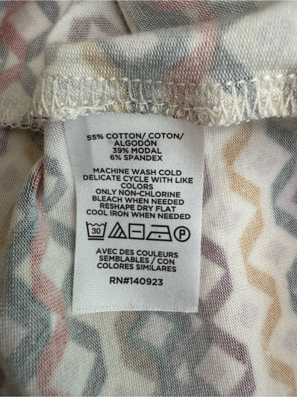 LOFT Geometric Diamond Zigzag Turtleneck Top Large Multicolor Cotton Modal NWOT - Picture 11 of 12